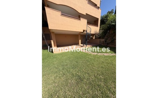 Resale - Apartment - Marbella - La Mairena
