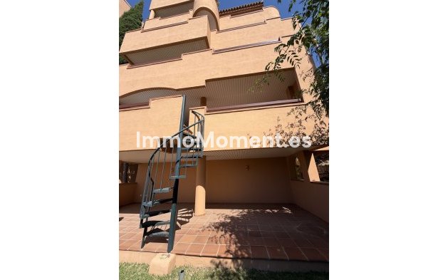 Resale - Apartment - Marbella - La Mairena