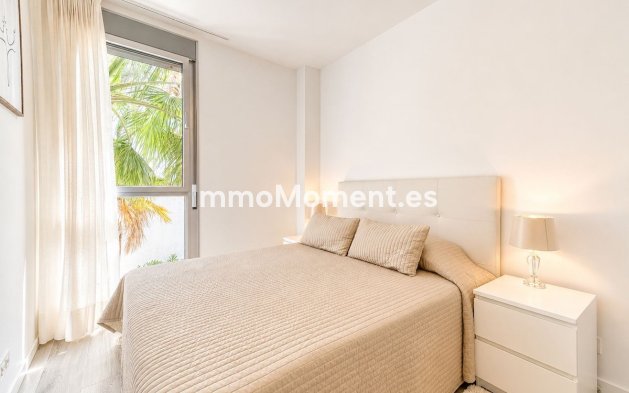 Revente - Appartement - Estepona  - Estepona Centro