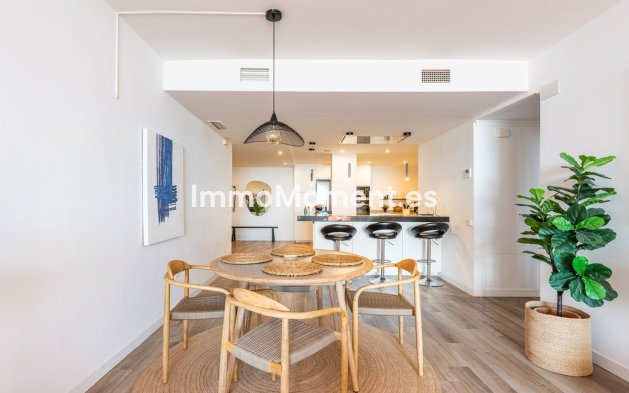 Wiederverkauf - Wohnung - Marbella - Nueva Andalucía