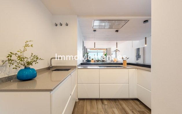 Wiederverkauf - Wohnung - Marbella - Nueva Andalucía
