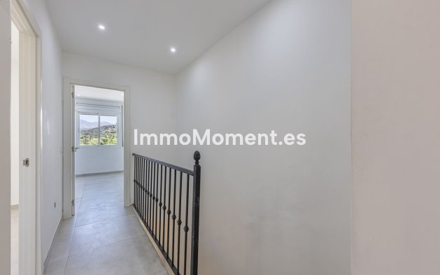Revente - Maison mitoyenne - Estepona  - Estepona Centro
