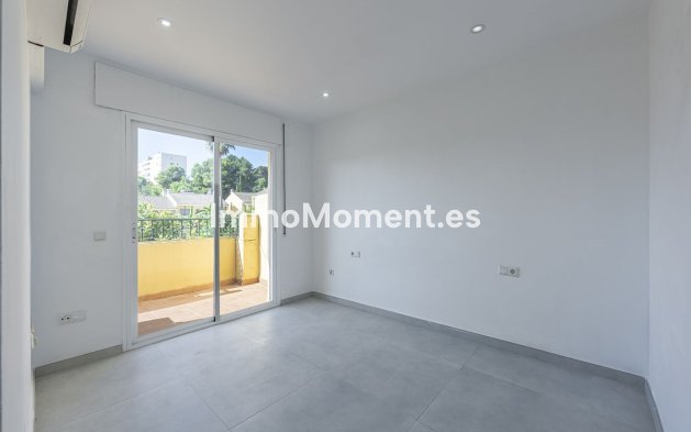 Revente - Maison mitoyenne - Estepona  - Estepona Centro