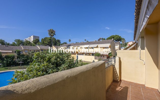 Revente - Maison mitoyenne - Estepona  - Estepona Centro