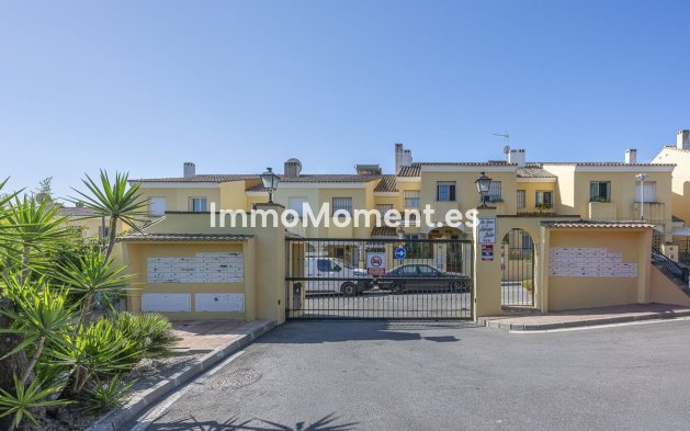 Revente - Maison mitoyenne - Estepona  - Estepona Centro