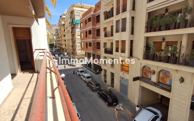 Resale - Apartment - Orihuela - Orihuela Centro