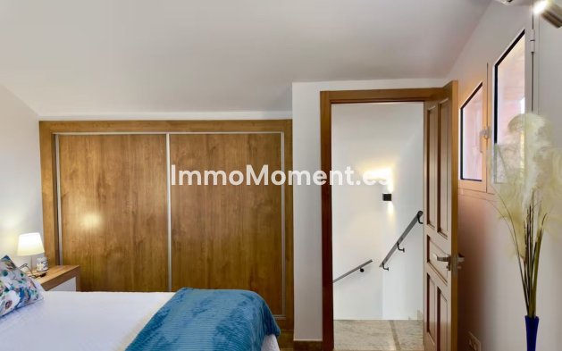 Resale - Country house - Inland  - Coín