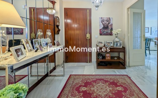 Resale - Apartment - Fuengirola - Fuengirola Centro
