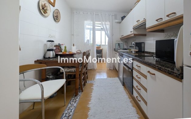 Resale - Apartment - Fuengirola - Fuengirola Centro