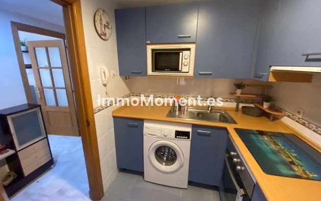 Resale - Apartment - Benalmadena - Benalmadena Centro