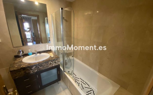 Resale - Apartment - Benalmadena - Benalmadena Centro
