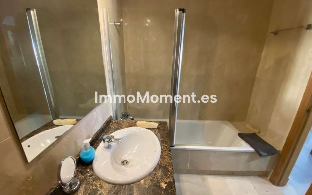 Resale - Apartment - Benalmadena - Benalmadena Centro