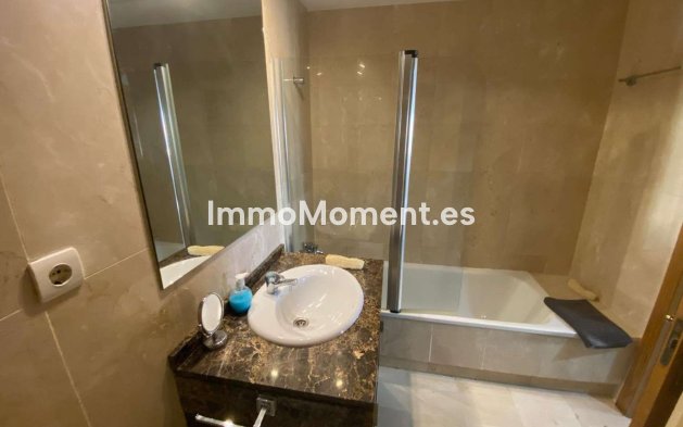 Resale - Apartment - Benalmadena - Benalmadena Centro