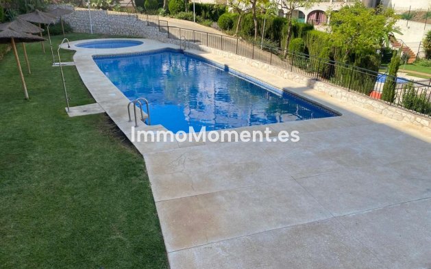 Resale - Apartment - Benalmadena - Benalmadena Centro