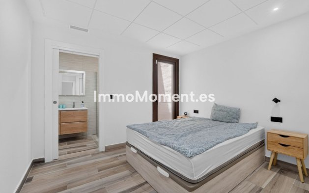 Wiederverkauf - Freistehende Villa - Orihuela - Los Balcones - Los Altos del Edén