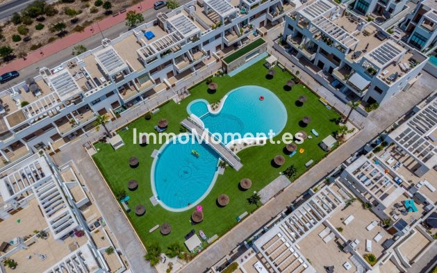 Reventa - Villa independiente - Orihuela - Los Balcones - Los Altos del Edén