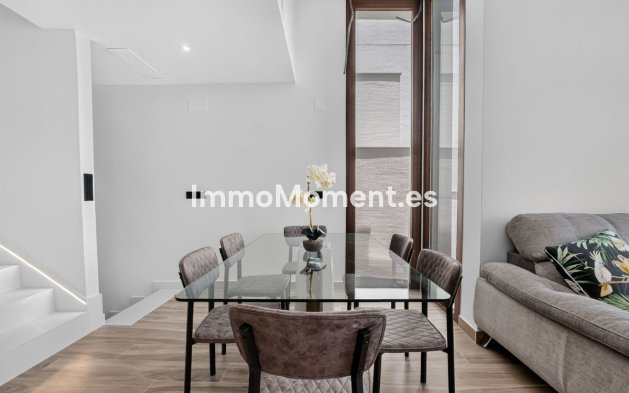 Reventa - Villa independiente - Orihuela - Los Balcones - Los Altos del Edén