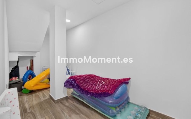 Reventa - Villa independiente - Orihuela - Los Balcones - Los Altos del Edén