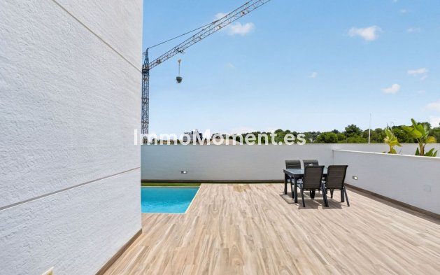 Reventa - Villa independiente - Orihuela - Los Balcones - Los Altos del Edén