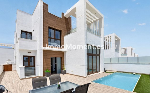 Reventa - Villa independiente - Orihuela - Los Balcones - Los Altos del Edén