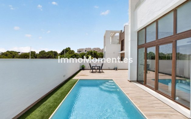 Reventa - Villa independiente - Orihuela - Los Balcones - Los Altos del Edén