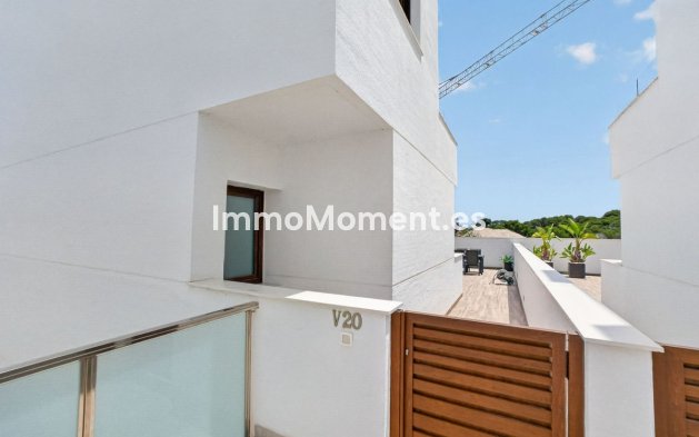 Reventa - Villa independiente - Orihuela - Los Balcones - Los Altos del Edén