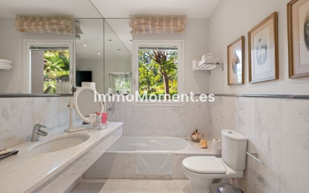 Bestaande woning - Vrijstaande villa - Marbella - La Mairena