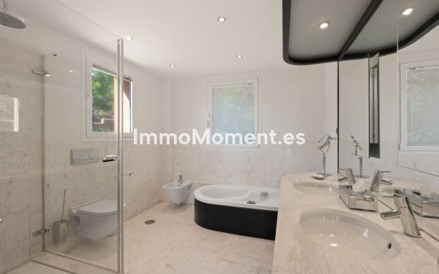 Bestaande woning - Vrijstaande villa - Marbella - La Mairena