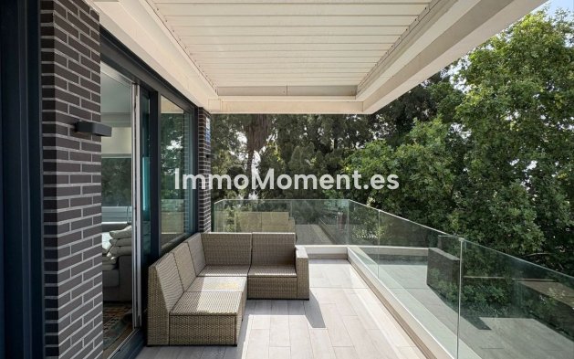 Revente - Appartement - Málaga - Pedregalejo