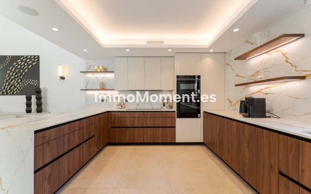 Bestaande woning - Vrijstaande villa - Marbella - Nueva Andalucía