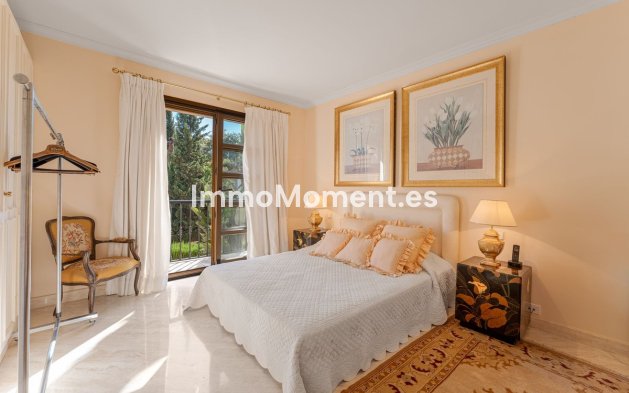 Wiederverkauf - Freistehende Villa - Marbella - Nueva Andalucía