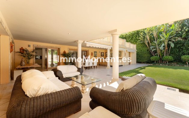 Wiederverkauf - Freistehende Villa - Marbella - Nueva Andalucía
