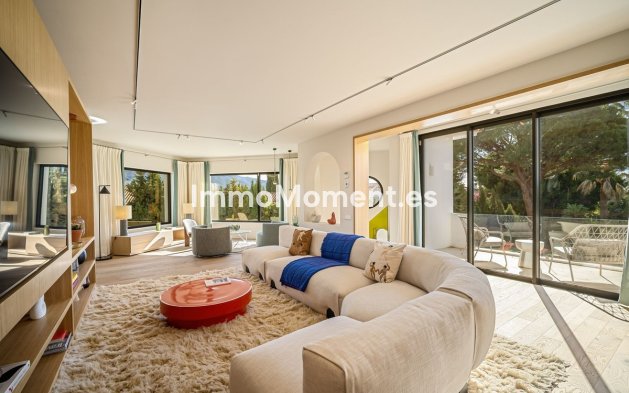 Resale - Detached villa - Marbella - Nueva Andalucía