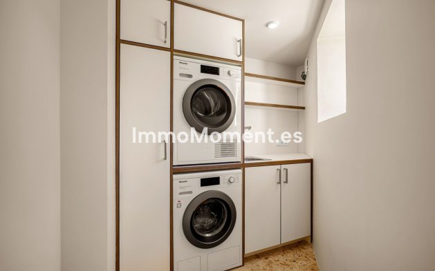 Resale - Detached villa - Marbella - Nueva Andalucía
