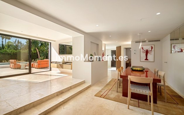 Resale - Detached villa - Marbella - Nueva Andalucía