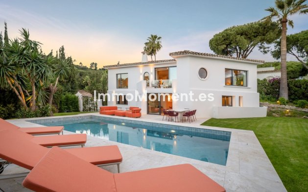 Resale - Detached villa - Marbella - Nueva Andalucía