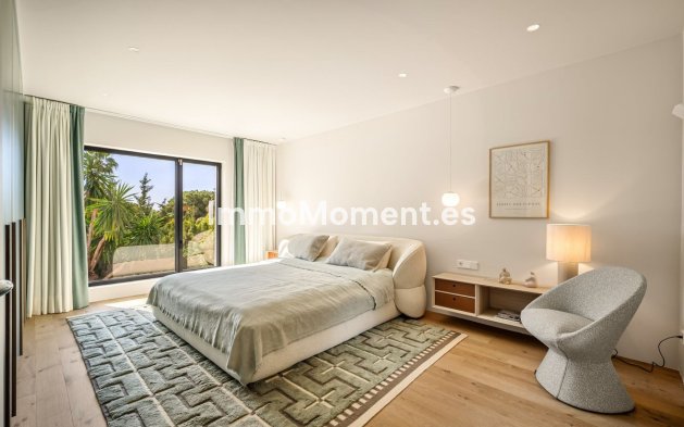 Resale - Detached villa - Marbella - Nueva Andalucía
