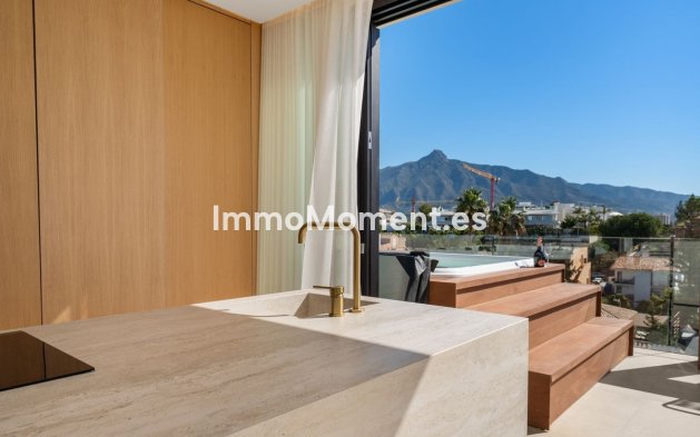 Bestaande woning - Vrijstaande villa - Marbella - Nueva Andalucía
