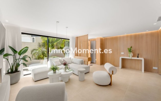 Bestaande woning - Vrijstaande villa - Marbella - Nueva Andalucía