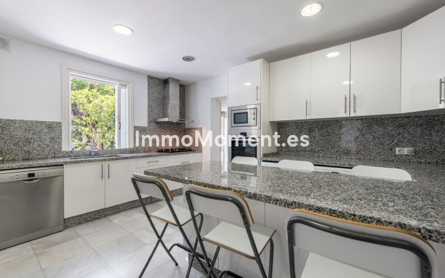 Reventa - Villa independiente - Marbella - Los Monteros
