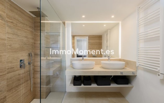 Revente - Appartement - Estepona  - Estepona Centro