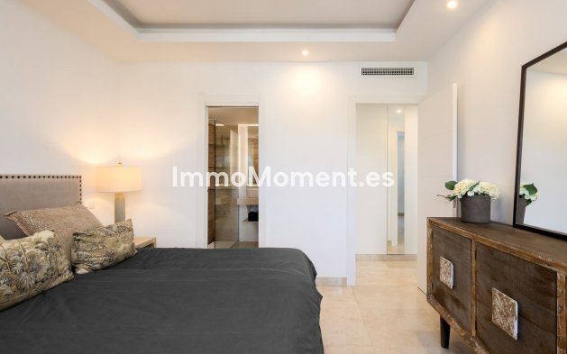 Revente - Appartement - Estepona  - Estepona Centro