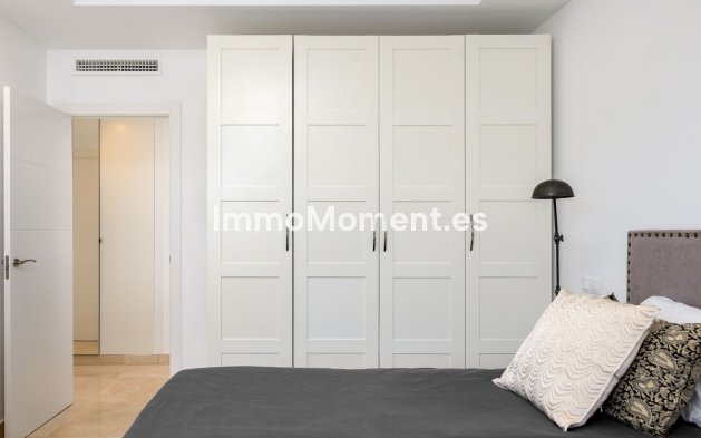 Revente - Appartement - Estepona  - Estepona Centro