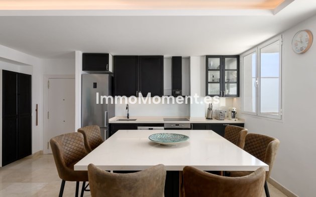 Revente - Appartement - Estepona  - Estepona Centro