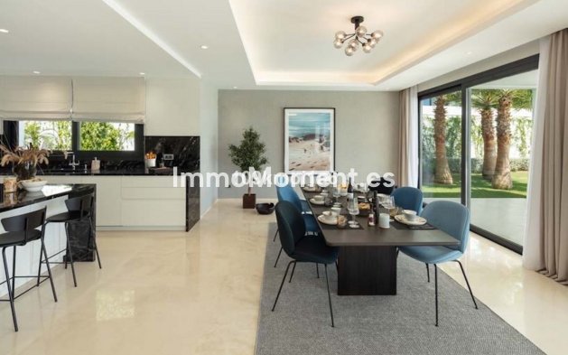 Resale - Detached villa - Marbella - Nueva Andalucía