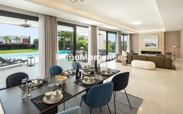 Resale - Detached villa - Marbella - Nueva Andalucía