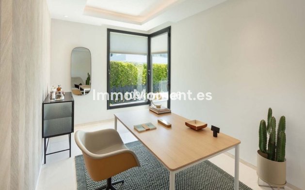 Resale - Detached villa - Marbella - Nueva Andalucía