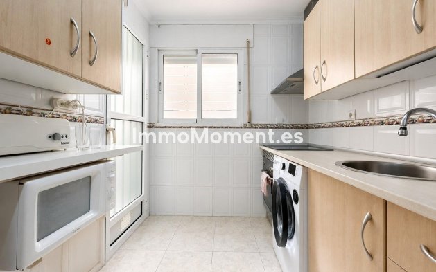 Resale - Apartment - Orihuela - Campoamor