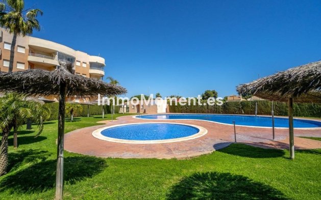 Resale - Apartment - Orihuela - Campoamor
