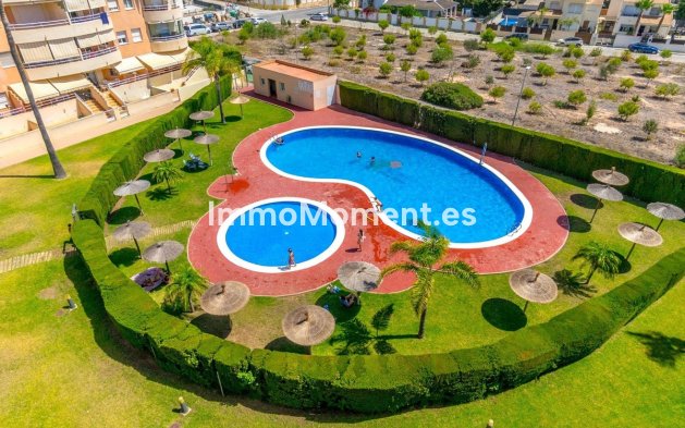 Resale - Apartment - Orihuela - Campoamor